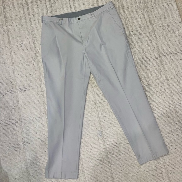 Brooks Brothers Clark Fit Advantage Chino - Picture 1 of 10